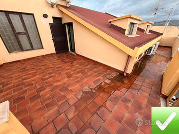 Mansarda Ristrutturata 85 Mq Con Terrazzo Panorami