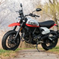 Ducati scrambler urban motard