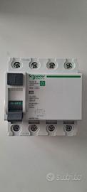 SCHEINDER interruttore differenziale puro 63A