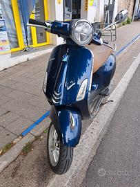 Vespa Primavera 125cc