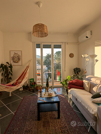 Singola in zona andrea costa 650