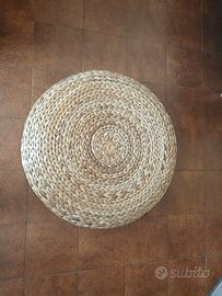 Puffo in vimini marca " IKEA" come nuovo