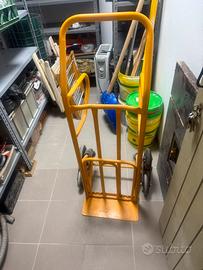 carrello trasporti a tre ruote rotanti 