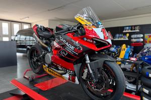 Ducati Panigale V2 PRONTO PISTA! DA VETRINA! OHLIN