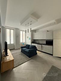 Privato, Bilocale arredato no agenzia