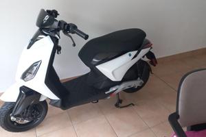 Piaggio 1 Active - 2024