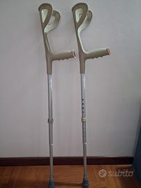 stampelle ortopediche 