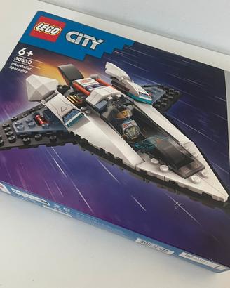 Astronave LEGO City 60430 Interstellare 🚀