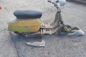 Cofani laterali lambretta sx200
