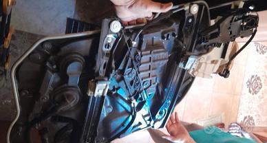 Alzavetro elettrico ant sx alfa romeo giulia 16/22