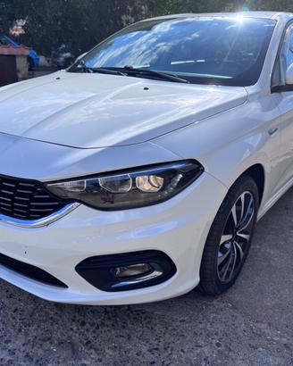 Fiat Tipo 1.6 Mjt S&S 5 porte Lounge