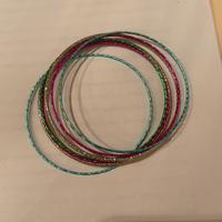 n. 11 bracciali