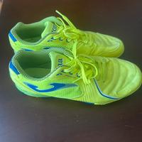 Scarpe da calcetto taglia 43