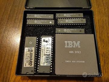 IBM 486DX2 + 5pz RAM UM61256FK-15 + 2pz Eprom BIOS
