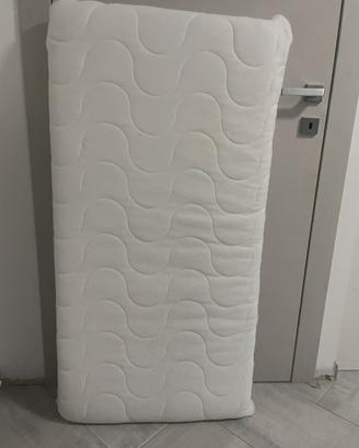 Materasso lettino 120x60x20 con copri materasso