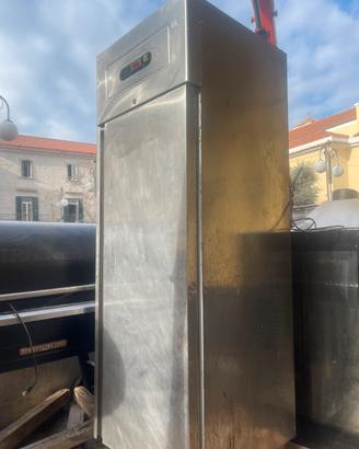 Frigo ristorante in acciaio