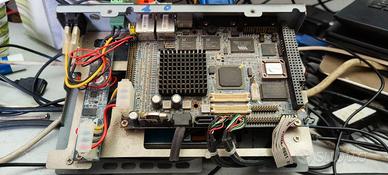 PC Industriale Fanless / Embedded Box PC
