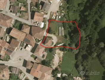 Rustico con grande terreno a Vigo Lomaso, Comano T