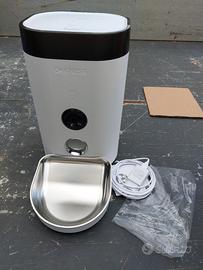 Distributore di Crocchette con telecamera