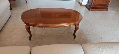 tavolino ovale in legno