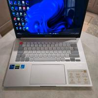 Asus Vivobook 14" Intel Core I7/ 8GB RAM/ RTX 3050