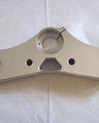 Piastra di sterzo per custom