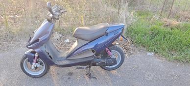 Malaguti phantom f12- 50 cc a liquido