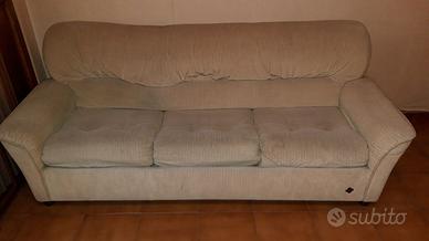 divano letto e due poltrone marca doimo