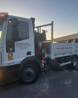 Iveco EUROCARGO 120e18 con gru, ACCETTO PERMUTA