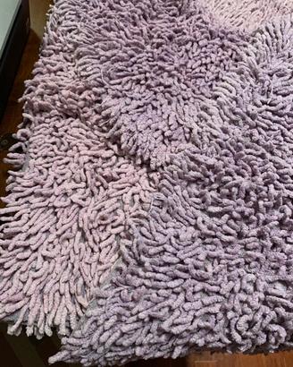 Set tappetini lilla per bagno usati