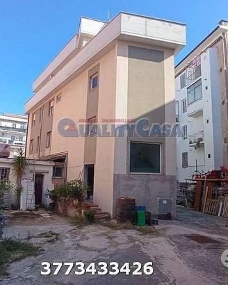 Tre appartamenti nella stessa palazzina in ancona