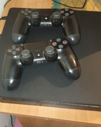 PS4 Slim 1TB + 2 controller + 5 videogame