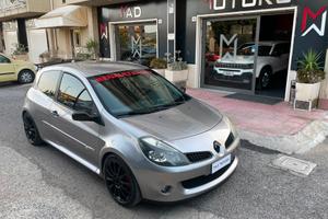 Renault Clio 2.0 16V 200CV RS