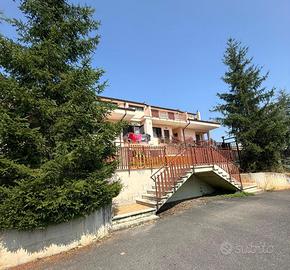 5 LOCALI A COLLEFERRO