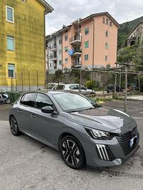 Peugeot 208 Allure 1.2 benzina (8 anni garanzia)