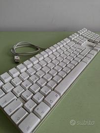Tastiera Apple A1048 USB full size bianca