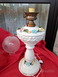 Capodimonte, lampada da tavolo