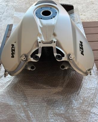 Serbatoio Ktm Superduke 1290 R / EVO 2020-2023