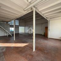 CAPANNONE A BORSO DEL GRAPPA