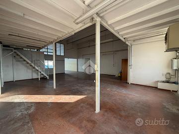 CAPANNONE A BORSO DEL GRAPPA