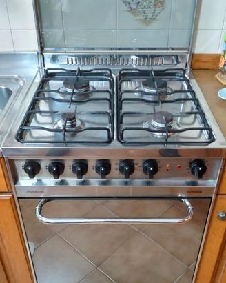 Cucina a Gas LOFRA con Forno Elettrico Ventilato