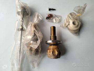 Rubinetto lavandino bagno vintage