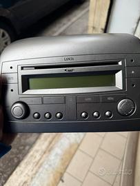 Stereo lancia ypsilon