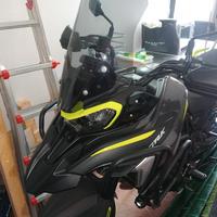 Benelli 702 X con 338 km nuova......