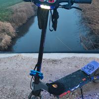 monopattino elettrico kukurin G2 