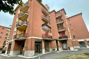 3 LOCALI A ASTI