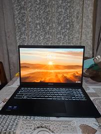 MSI Modern 15 H AI – Ultra 9 – 32GB RAM – 1TB SSD