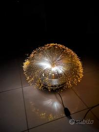 Lampada da tavolo con fibre ottiche