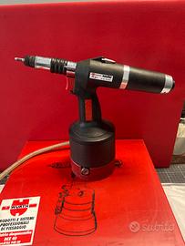 Rivettatrice WURTH Peg 10s