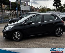 Peugeot 208 PureTech 82 5 porte Allure